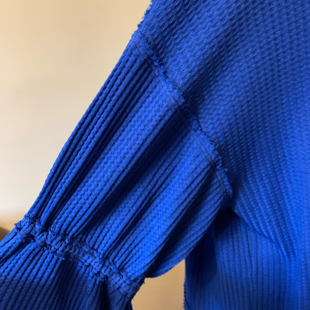 2 for $20🍒 ❤️Fun Royal Blue Top❤️ - Picture 7 of 12